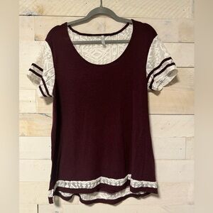 Women’s Vanity burgundy lace top